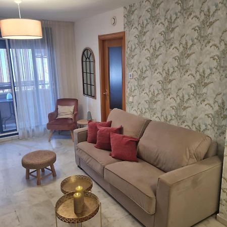 Holidays2Malaga Ayala 450 Mts From Beach & Terrace Zewnętrze zdjęcie