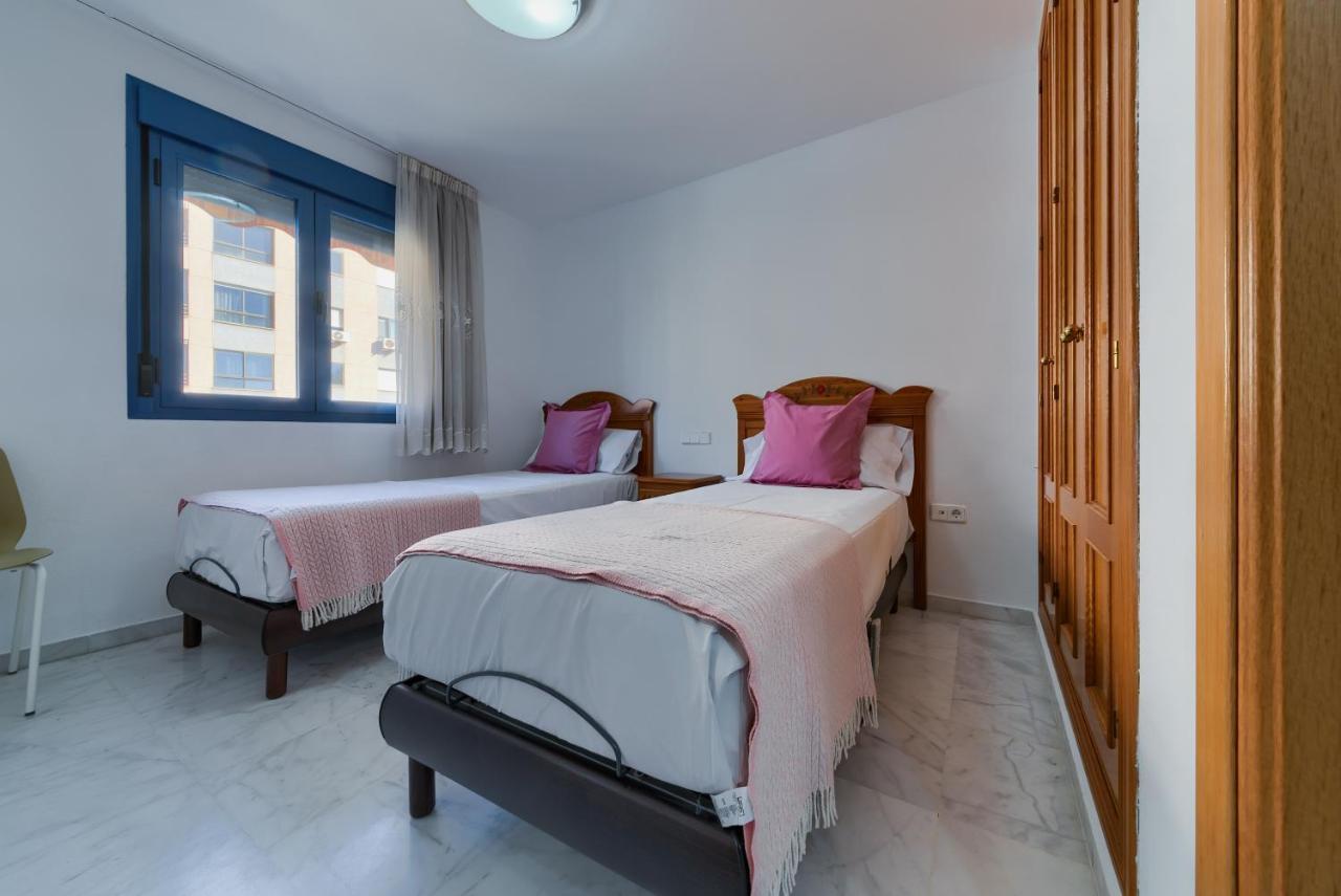 Holidays2Malaga Ayala 450 Mts From Beach & Terrace Zewnętrze zdjęcie