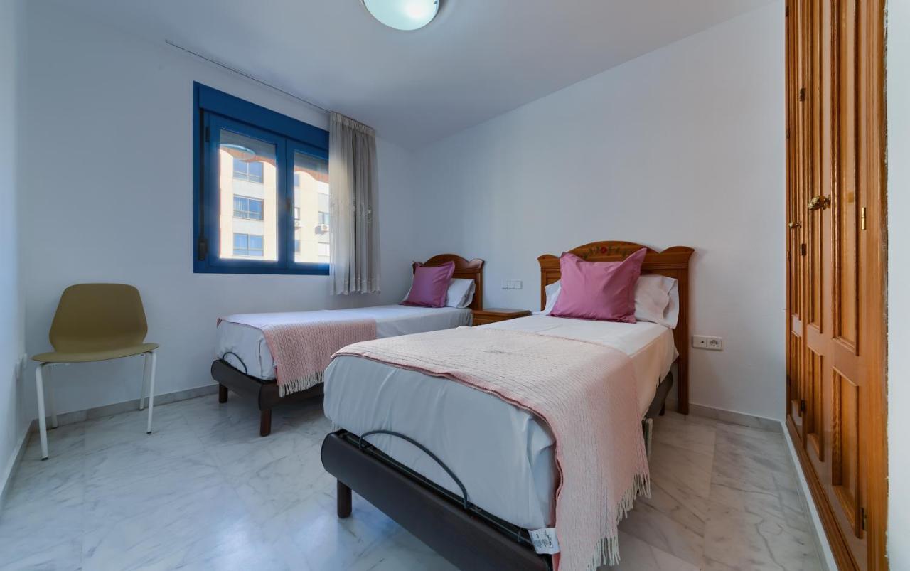 Holidays2Malaga Ayala 450 Mts From Beach & Terrace Zewnętrze zdjęcie